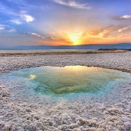 Dead Sea Rooms Neve Zohar Pokoj fotografie